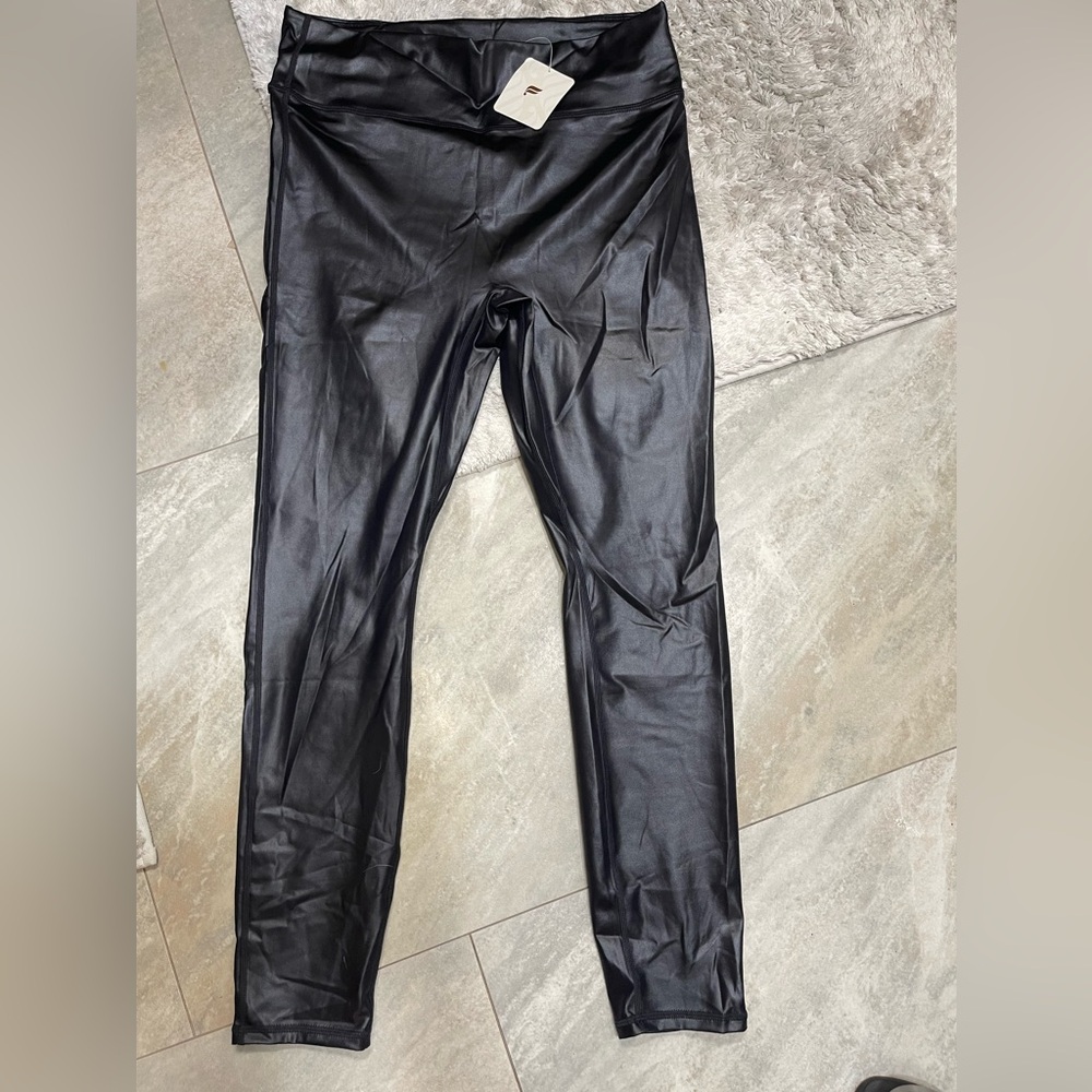 Fabletics Motion 365 Leather look leggings size XL